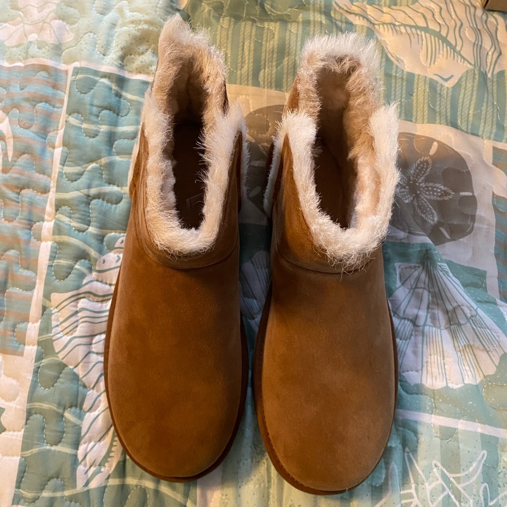 Brand new Ugg boots